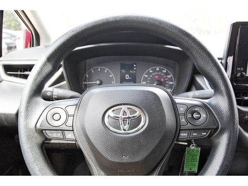 Used 2023 Toyota Corolla LE FWD image 15