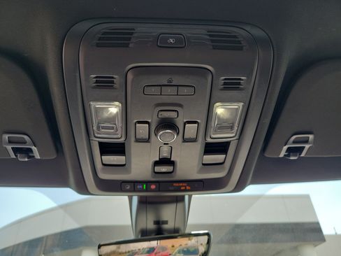 Used 2021 GMC Yukon XL Denali w/ Denali Ultimate Package AWD/4WD image 31