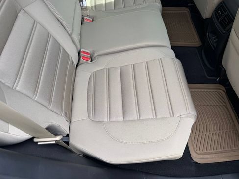 Used 2018 Honda CR-V EX image 21