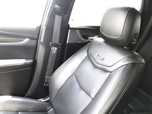 Used 2021 Cadillac XT5 Sportv image 24