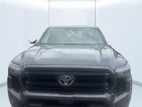 Used 2024 Toyota Tacoma SR5 image 12