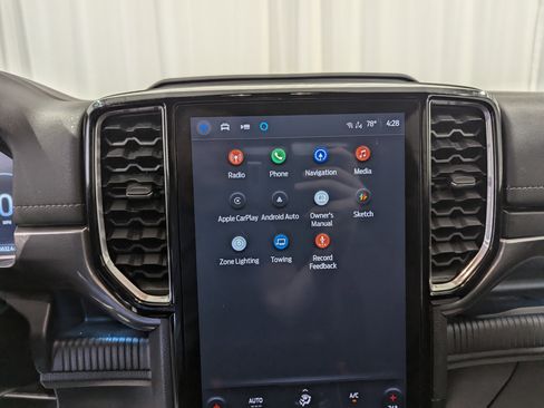 Used 2024 Ford Ranger Lariat w/ Trailer Tow Package image 21