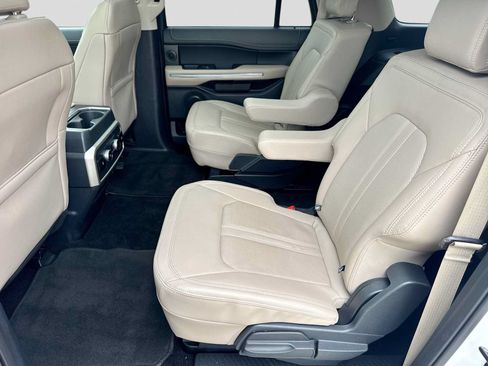 Certified 2023 Ford Expedition Max Limited AWD/4WD image 19