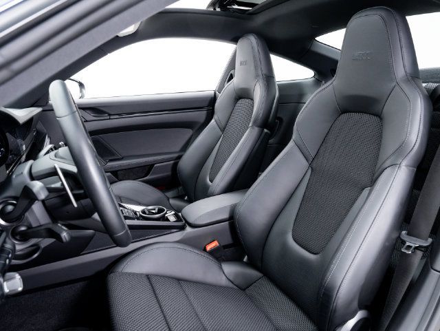 Certified 2024 Porsche 911 Carrera T RWD image 5