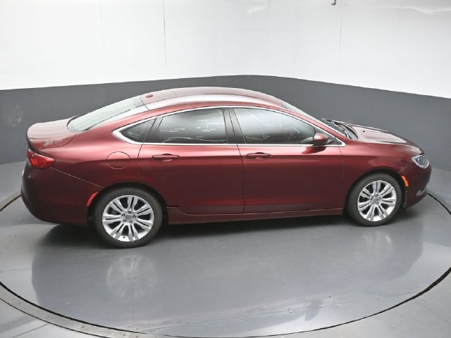 Used 2016 Chrysler 200 Limited w/ Convenience Group FWD image 43