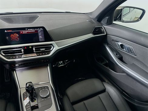 Used 2020 BMW M340i w/ Parking Assistance Package image 19