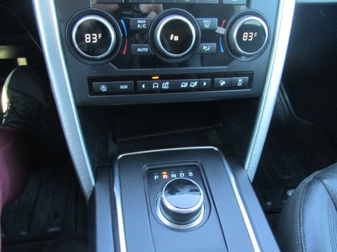 Used 2018 Land Rover Discovery Sport HSE image 50
