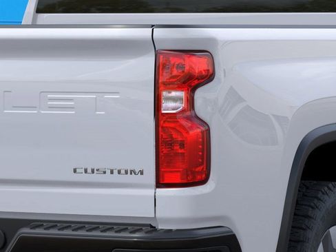 New 2026 Chevrolet Silverado 2500 Custom w/ Custom Value Package image 11