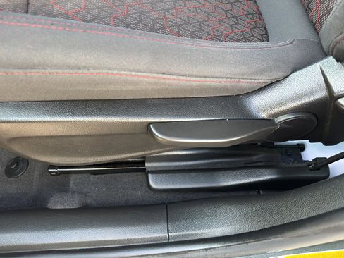 Used 2020 Chevrolet Sonic LT image 15