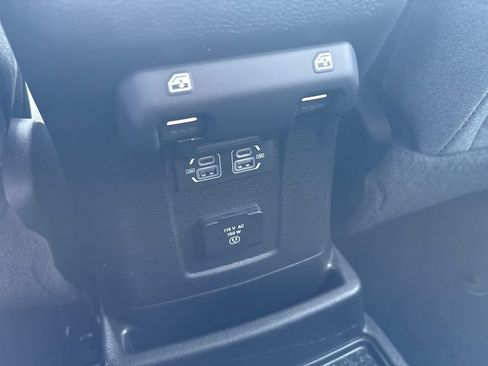 Used 2025 Jeep Wrangler Unlimited Sahara w/ Safety Group AWD/4WD image 24