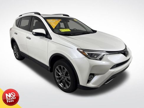 Used 2018 Toyota RAV4 Limited image 1