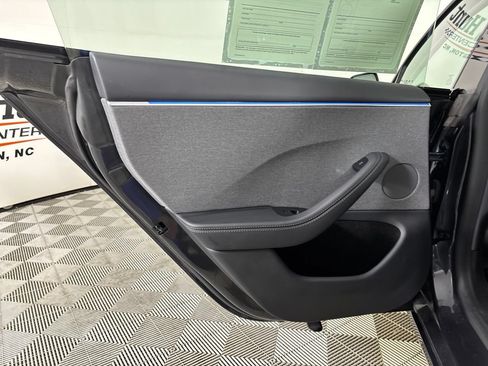 Used 2025 Tesla Model 3 Long Range RWD image 14