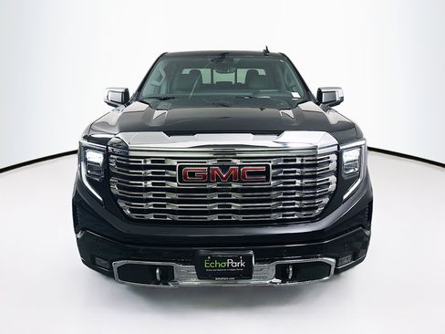 Used 2022 GMC Sierra 1500 Denali w/ Denali Reserve Package image 2