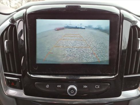 Used 2019 Chevrolet Traverse LT w/ LPO, Floor Liner Package image 26