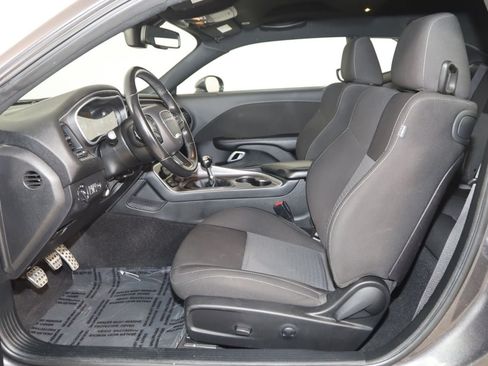 Used 2022 Dodge Challenger R/T w/ Blacktop Package RWD image 10