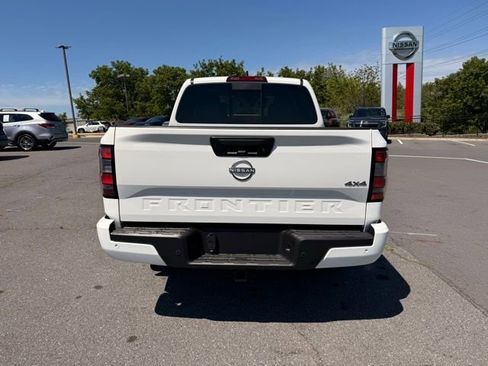New 2026 Nissan Frontier SV w/ SV Convenience Package AWD/4WD image 6