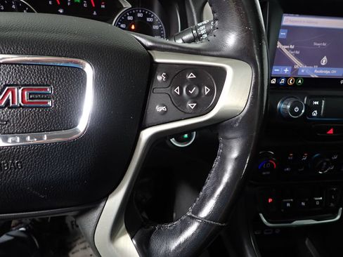 Used 2019 GMC Terrain Denali w/ Advanced Safety Package AWD/4WD image 32