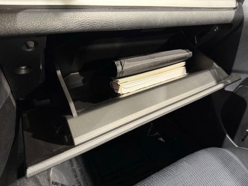 Used 2013 Subaru Impreza 2.0i Sport Premium image 27