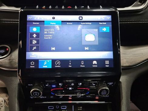 Used 2023 Jeep Grand Cherokee L Overland w/ Rear Seat Video Group I AWD/4WD image 16