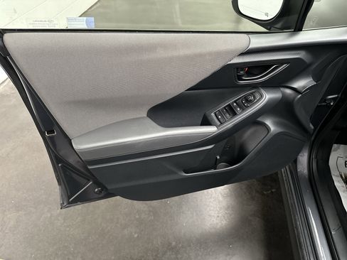 Used 2024 Subaru Crosstrek 2.0i Premium AWD/4WD image 15