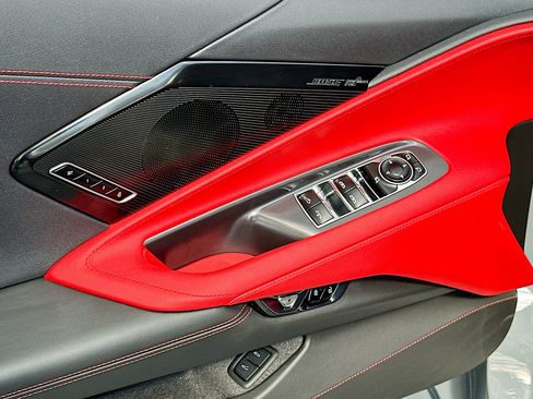 Used 2025 Chevrolet Corvette 2LT w/ Stealth Interior Trim Package image 18