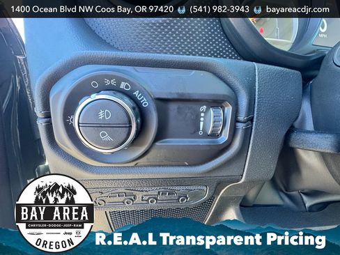 New 2026 Jeep Gladiator Rubicon w/ Steel Bumper Group AWD/4WD image 20