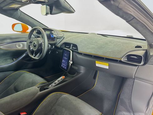 New 2026 McLaren Artura Spider RWD image 23