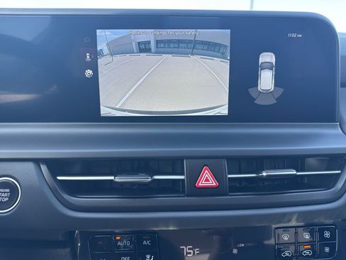 Used 2026 Kia Seltos SX w/ SX Sunroof Package image 14