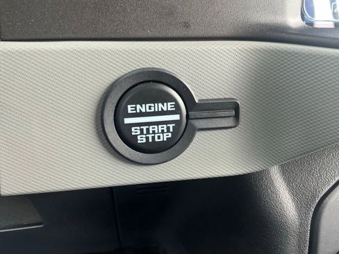 Used 2023 Ford Bronco Badlands AWD/4WD image 32