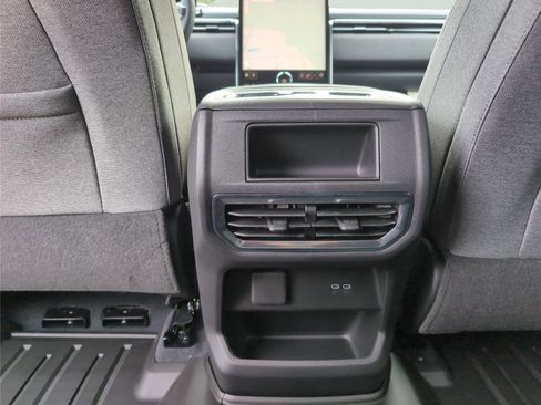 New 2026 GMC Sierra EV Elevation image 17