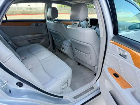 Used 2007 Toyota Avalon Limited FWD image 12