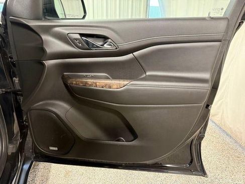 Used 2020 GMC Acadia Denali image 24