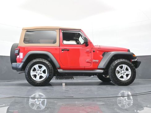 Used 2019 Jeep Wrangler Sport AWD/4WD image 63