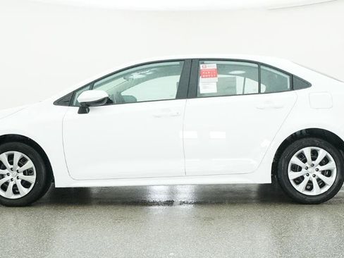 New 2026 Toyota Corolla LE FWD image 20