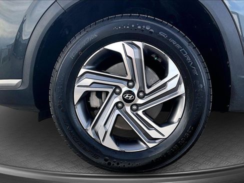 Used 2023 Hyundai Santa Fe SE image 9