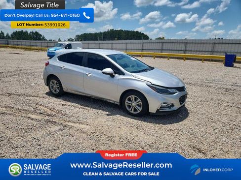 Used 2018 Chevrolet Cruze LT w/ Convenience Package FWD image 5
