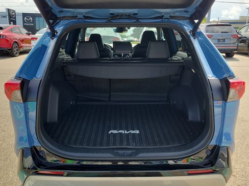 Used 2024 Toyota RAV4 XSE w/ Weather Package AWD/4WD image 8