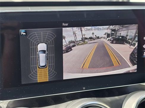 Certified 2022 Mercedes-Benz GLC 43 AMG 4MATIC image 22