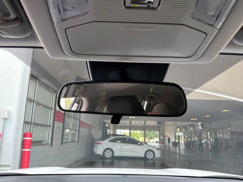 Used 2025 Toyota RAV4 XLE FWD image 18