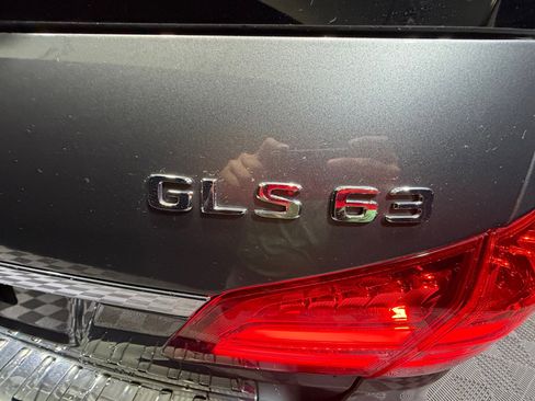 Used 2018 Mercedes-Benz GLS 63 AMG 4MATIC image 24