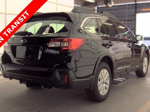 Used 2019 Subaru Outback 2.5i AWD/4WD image 5