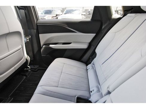 New 2026 Cadillac Lyriq Sport image 12