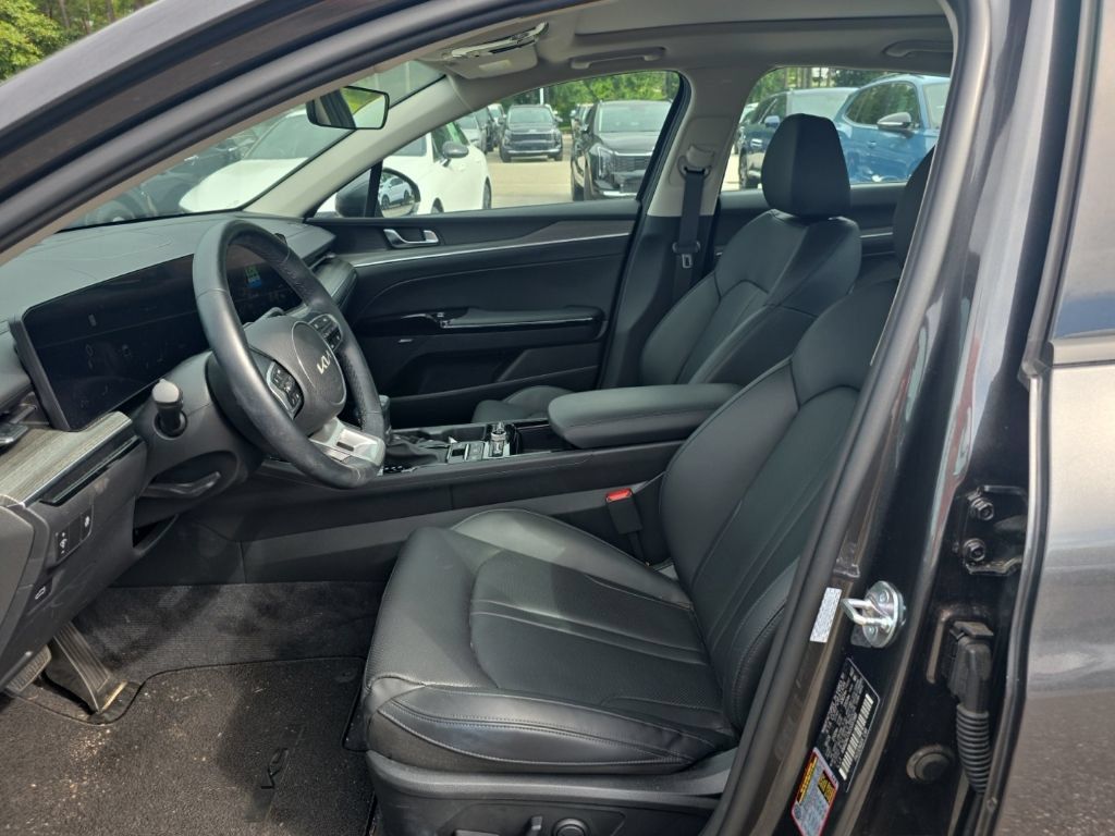 Used 2025 Kia K5 EX FWD image 10