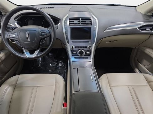 Used 2020 Lincoln MKZ AWD w/ Convenience Package image 10