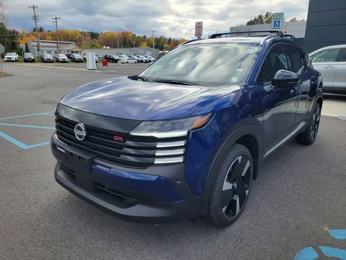 New 2026 Nissan Kicks SR w/ Cold Weather Package image 10