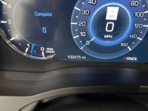 Used 2019 Cadillac Escalade Luxury image 11