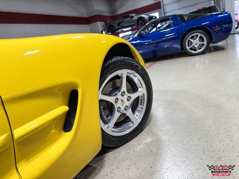 Used 2000 Chevrolet Corvette Convertible image 51