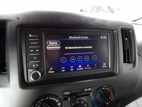 Used 2020 Nissan NV200 S image 13