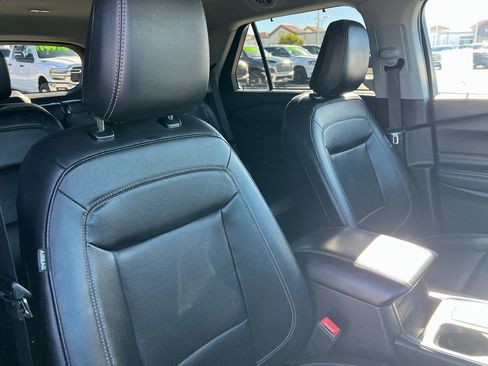 Used 2023 Ford Explorer Limited w/ Equipment Group 301A image 14