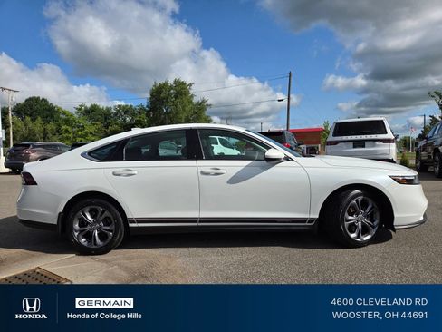 Certified 2023 Honda Accord EX image 18